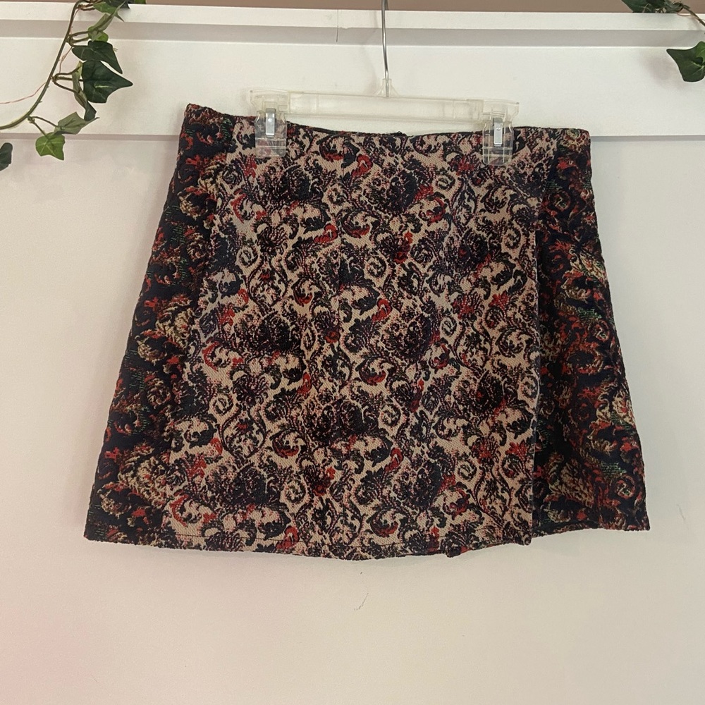 FREE PEOPLE ANTIQUE PATTERN SKIRT